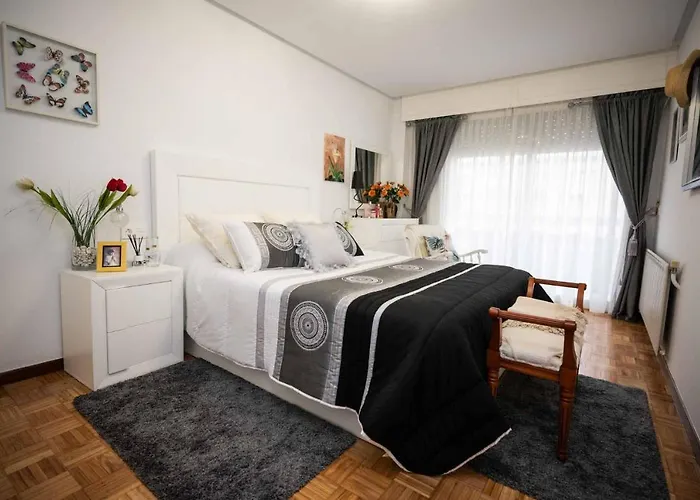 Piso Mila * Оренсе