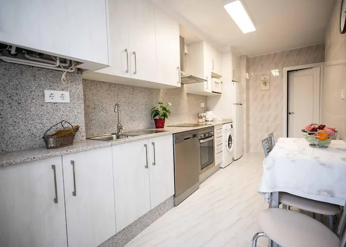 Апартаменты Piso Mila Оренсе